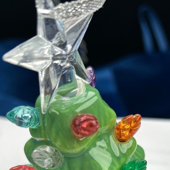 Vintage Light Up Christmas Tree Ornament Minor Chip - Picture 1 of 1